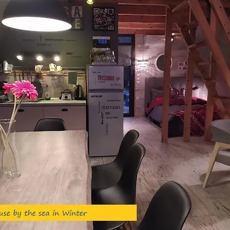 Dream House Apartment *