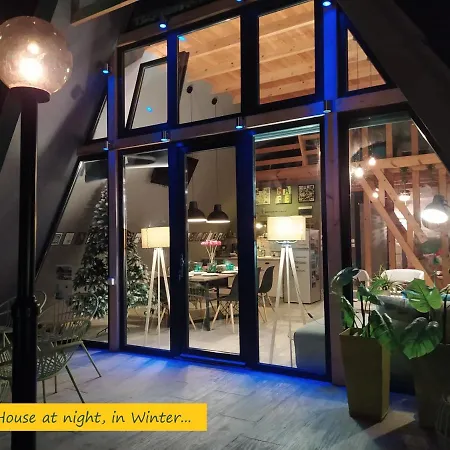 Dream House * Epanomi